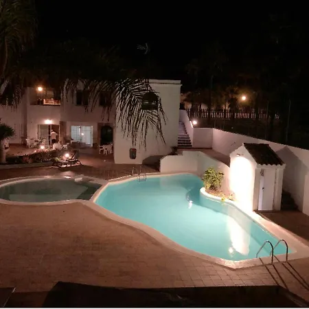 Appartement Modern In 43 Sqm Shared Pool